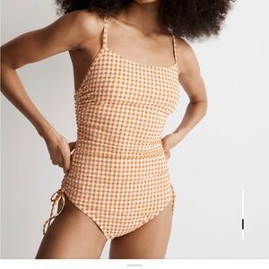Madewell side cinch one piece swimsuit in ochre gingham